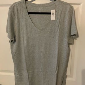 NEW Gap V neck T-shirt   XL Tall